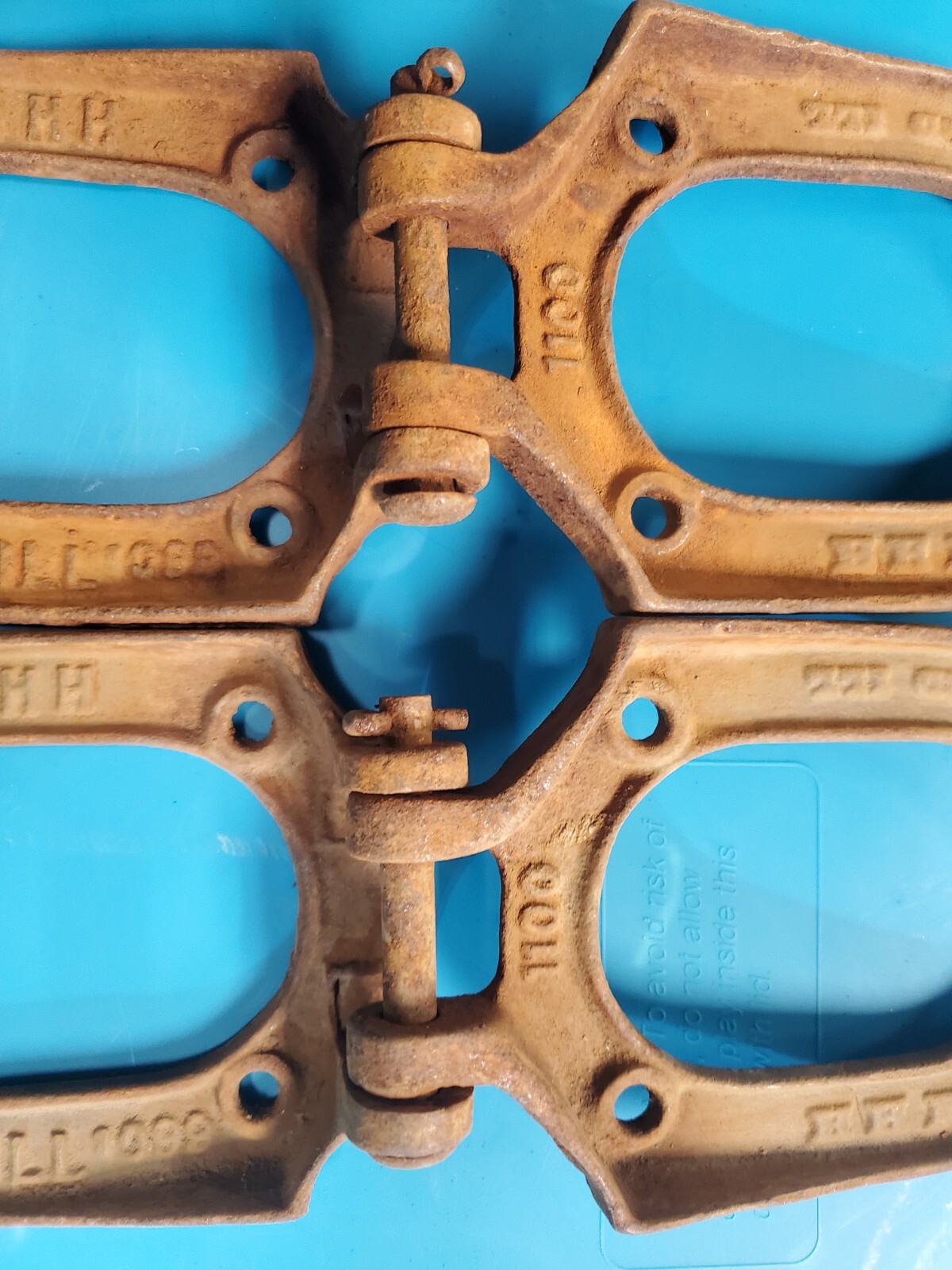 PAIR OF HHF CAST IRON BARN DOOR HINGES eBay