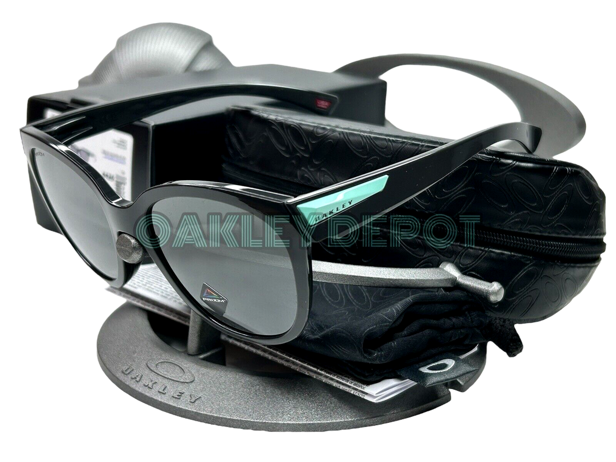 Oakley Low Key Black Sunglasses OAKLEY Low Key Prizm OO9433-2654 Sunglasses - Matte Black  main image 4