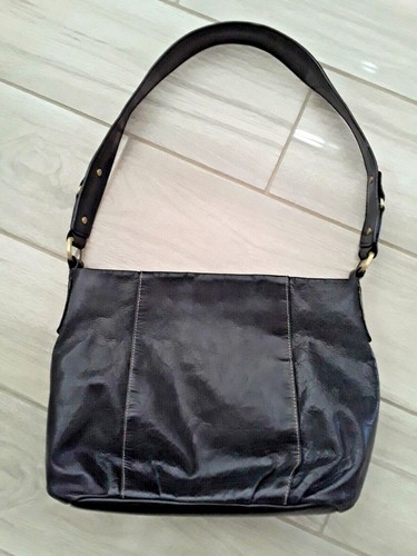 Apt 9 Vintage Black Leather Shoulder Satchel Handbag . Size M 11x9x3