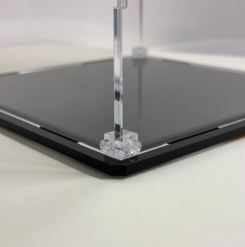 Teca in Plexiglas acrilico per modellino Auto 1:5 - Immagine 3 di 3