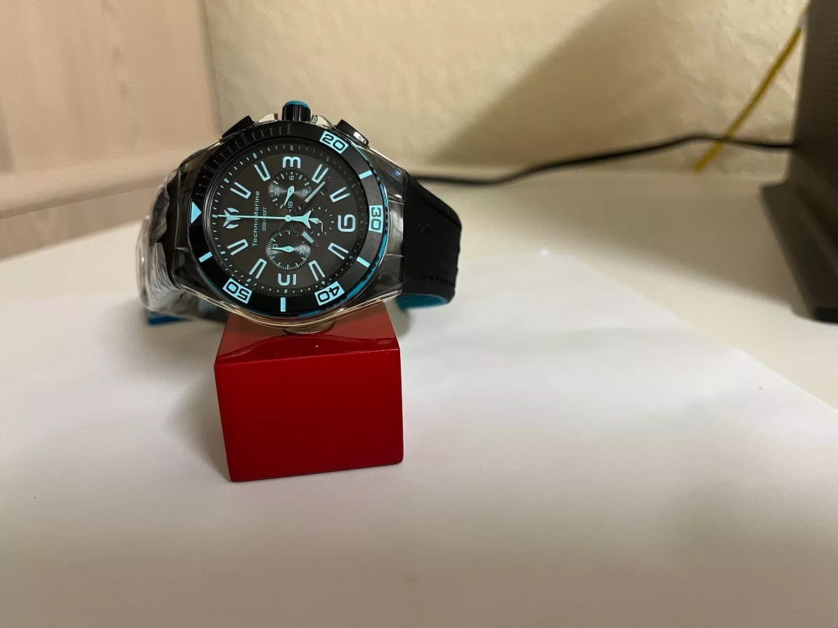 TECHNOMARINE Cruise Night Vision Black Dial Men s chronograph