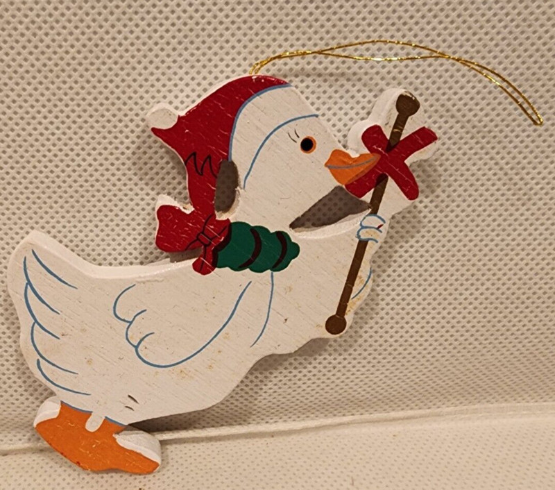 Vintage WoodenHand-Made Christmas White Goose made in Taiwan Christmas Ornament 