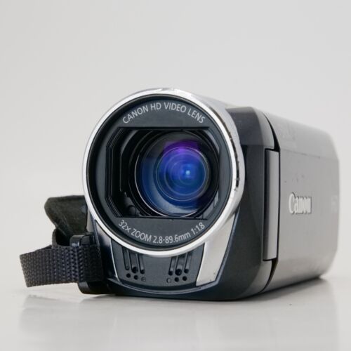 Canon Vixia HF-R32 Camcorder Video & Photo Camera W/ 32gb Internal Memory - Picture 2 of 10