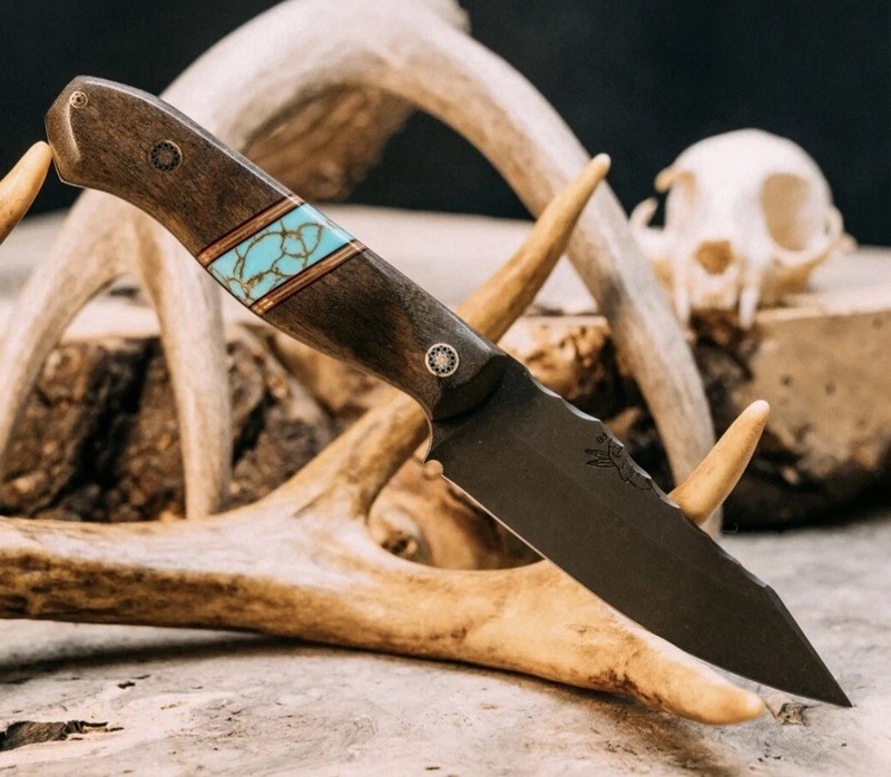 Half Face Blades Field Knife Jr - Walnut w/Turquoise & Mosaic Pins 