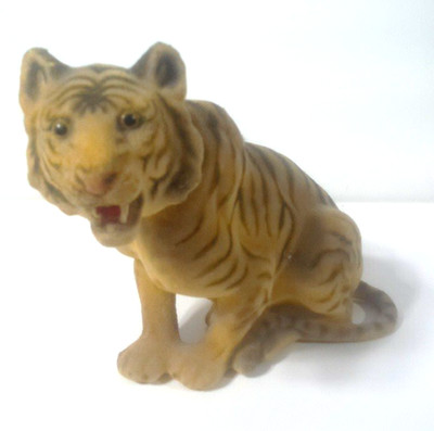 Flocked Tiger Figurine Zoo Souvenir VINTAGE Circus 5.5'' Tall 7'' Long Sitting