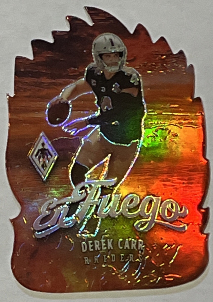 DEREK CARR 2021 Phoenix EN FUEGO PRIZM Die-Cut SSP CASE HIT Raiders