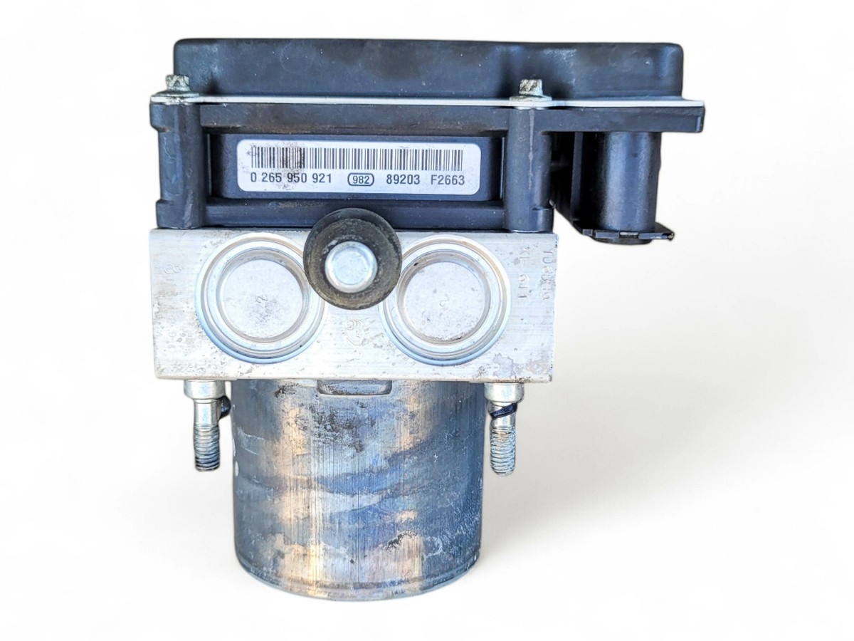 Toyota Venza 09-10 Anti Lock System ABS Pump Module Actuator AWD