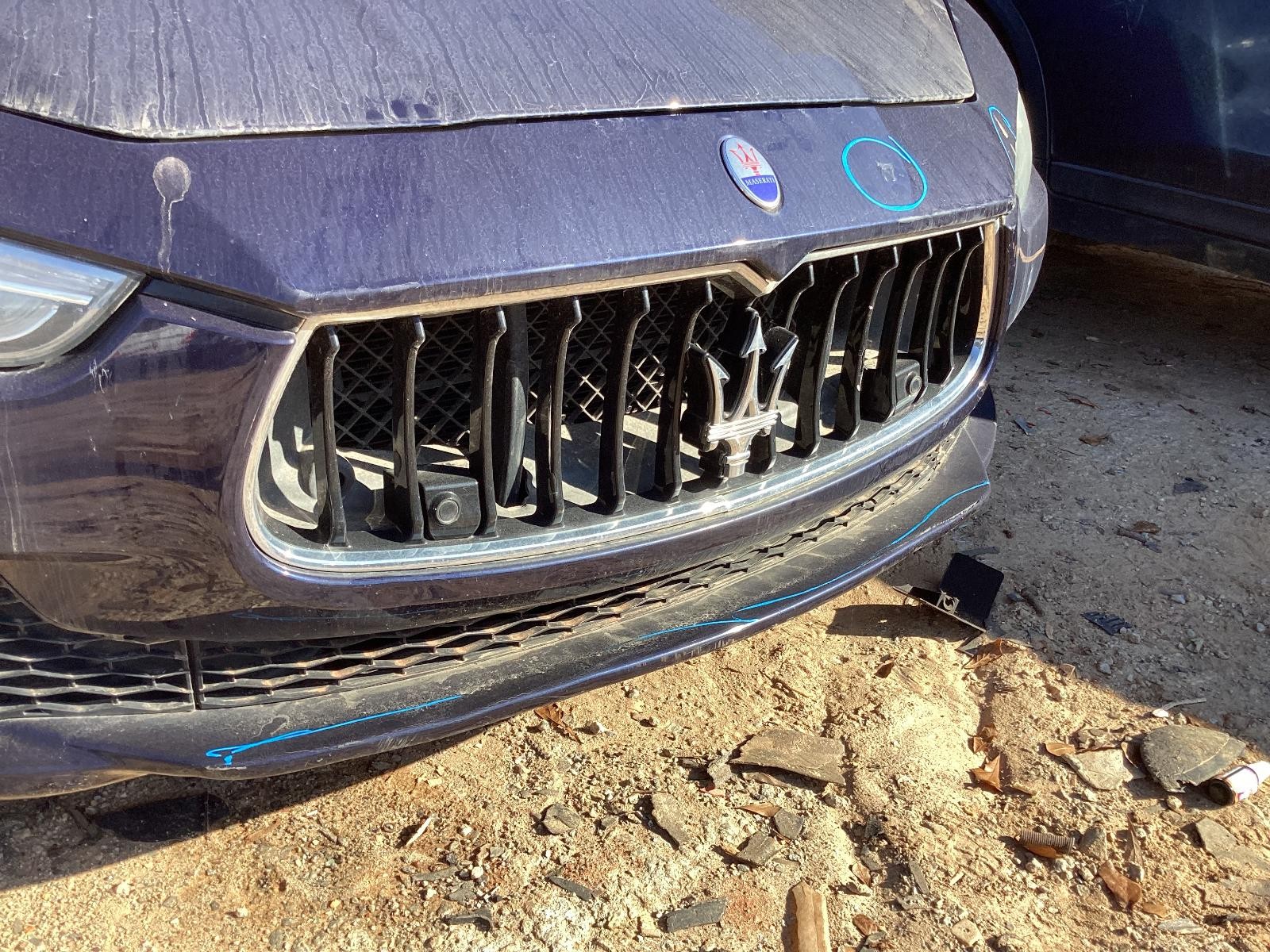 Maserati Ghibli 2014 Side mirror
