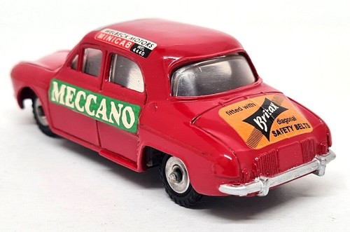 Dinky Meccano Vintage 268 Renault Dauphine Mini Cab Restored Repainted - Picture 9 of 10