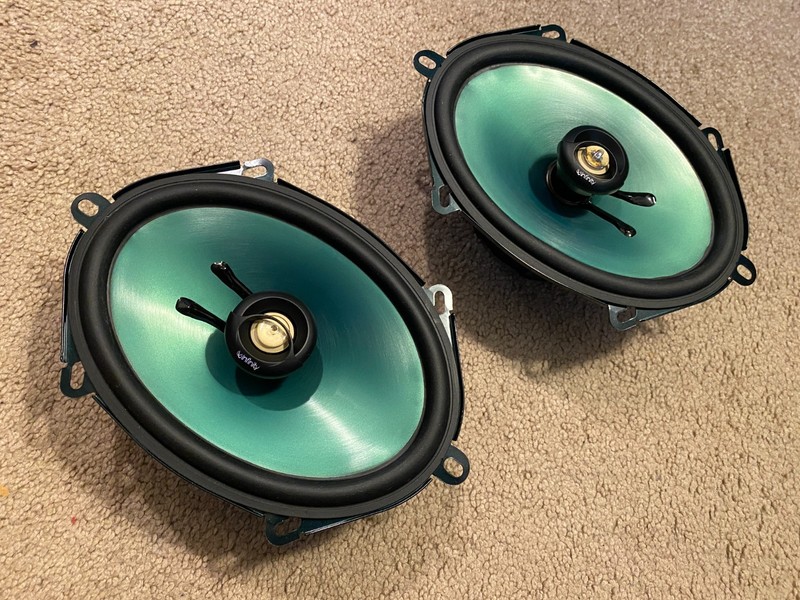 Open Box New Infinity Kappa Series 5 x 7 Two-Way Speakers 572.1cf
