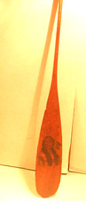 Bote de madera de recuerdo 1920 con toro sentado indio