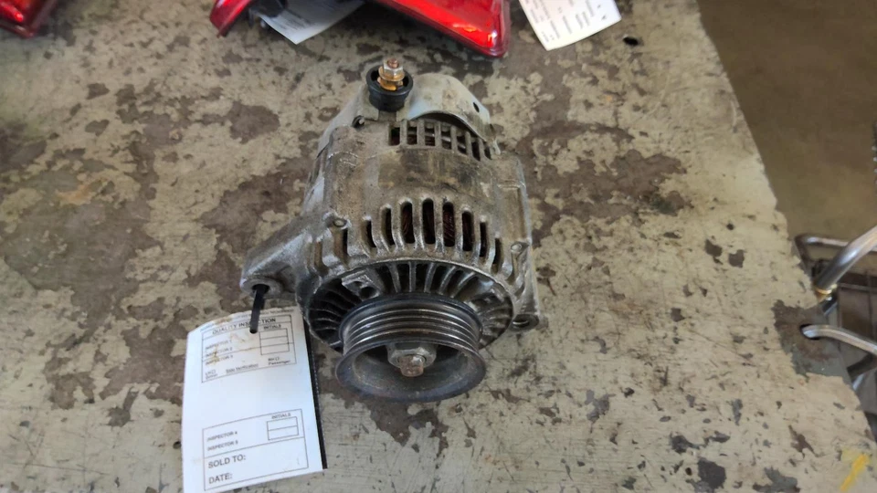 Б/у генератор переменного тока подходит: 1991 Honda Accord класса A - Изображение 2 из 4