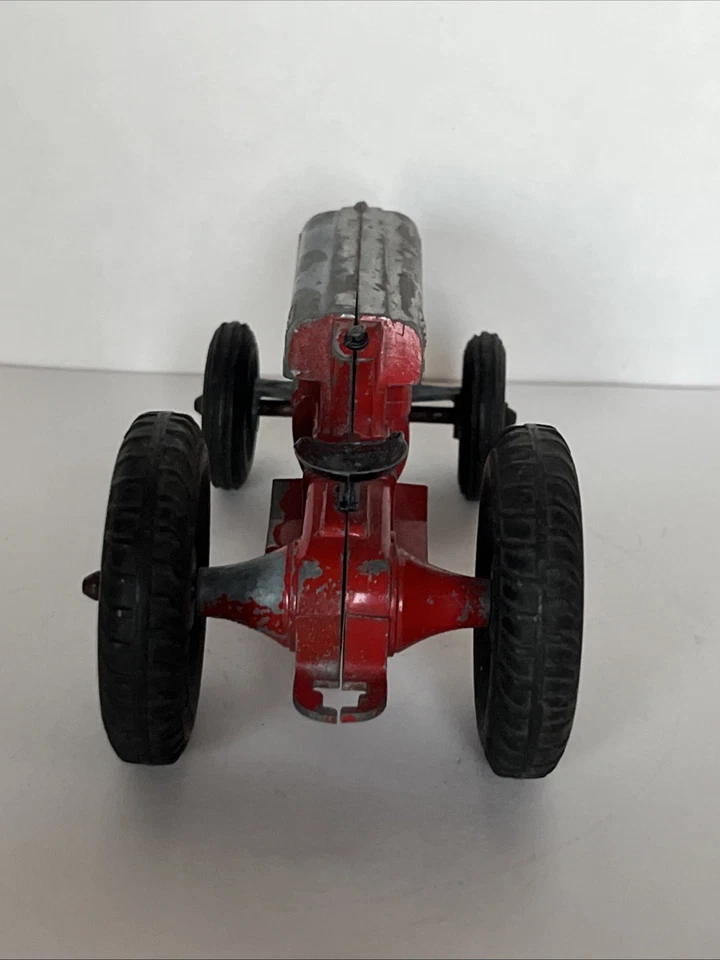 Vintage Tootsie Toys TRACTOR #289 Wheels Work Good Condition - Image 4 of 4