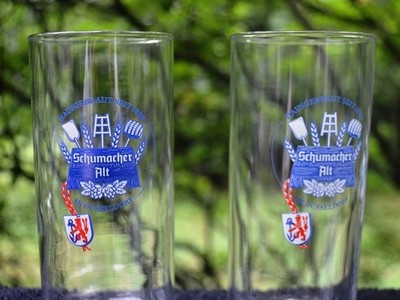 NEW PAIR OF HAUSGEBRAUT SEIT 1838 SCHUMACHER ALT .25 LTR.GERMAN BEER GLASSES