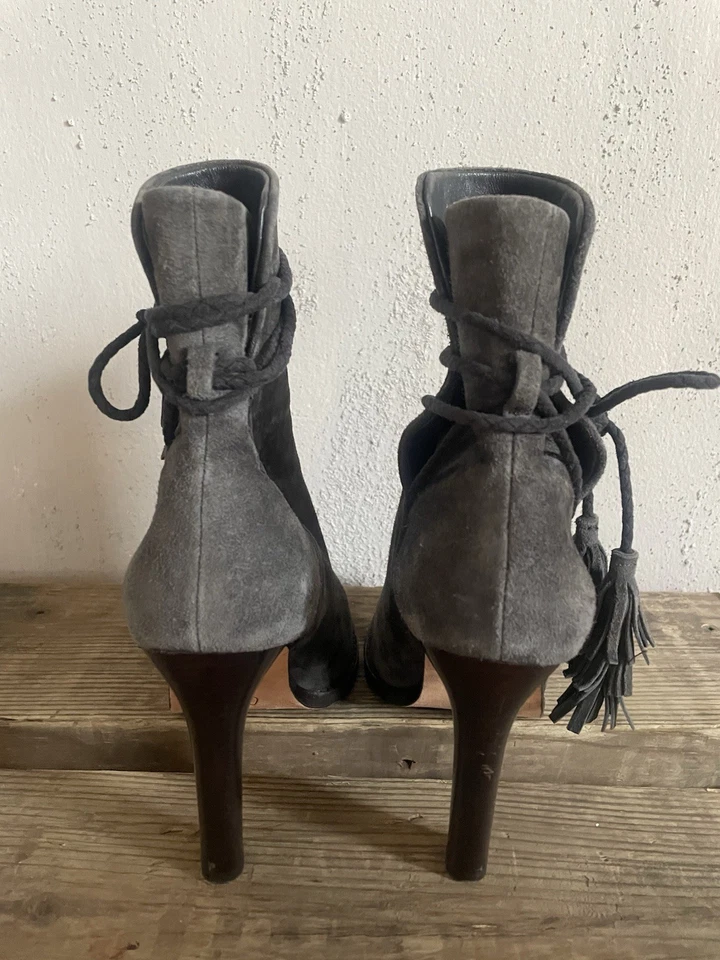 JOIE Womens Boots Size 36.5 Grey Suede Round Toe Block Heel Wrap Around Tassel - Image 4 of 4