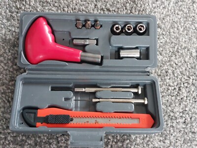 12 STÜCK MINI WERKZEUGSATZ IM HÜLLE