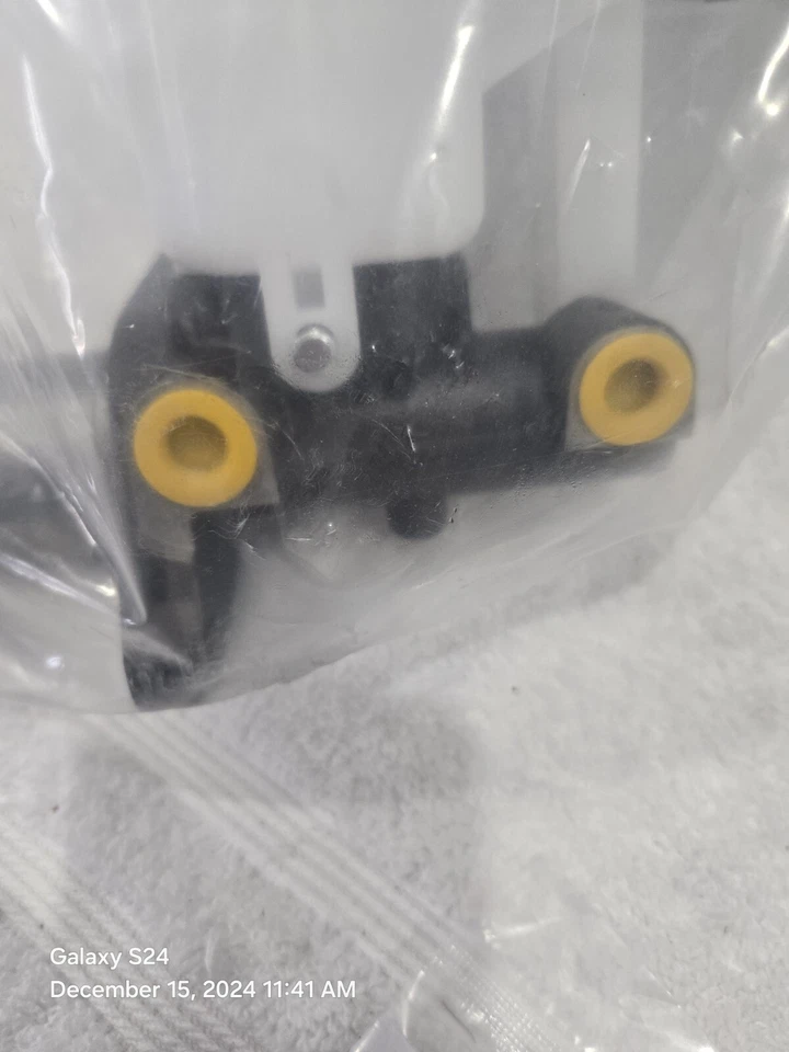 Cilindro mestre de freio compatível com modelos selecionados Chevrolet/Pontiac/Saturn - Imagem 4 de 4