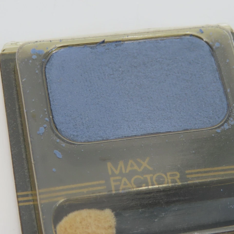Max Factor 02 Star Sapphire Satin Shadow Refill Eyeshadow 1986 Vintage Deadstock - Image 2 of 4