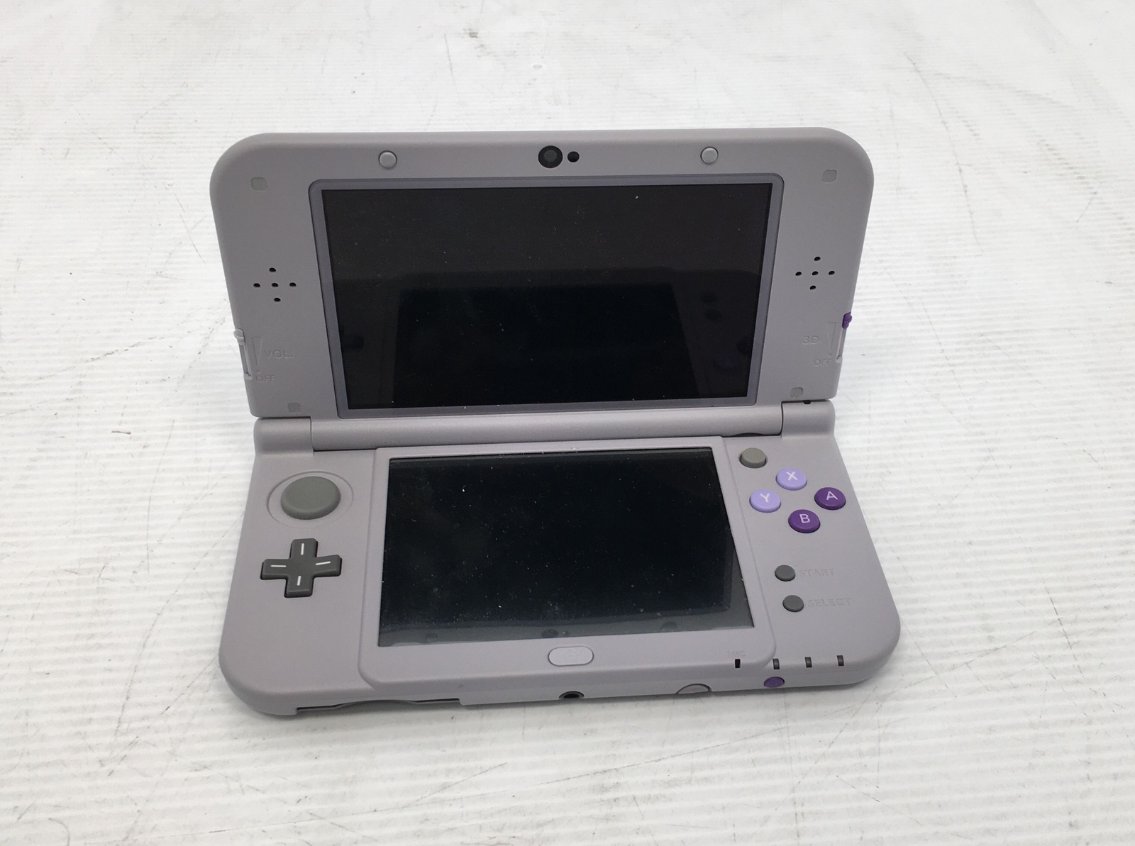 New Nintendo 3DS XL Model No RED001 Folding Portable Handheld Console