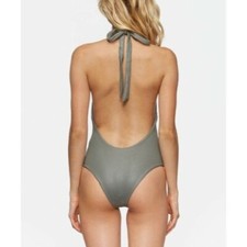 【新品/完売品】Tavik Swimwear ❤︎ Tavik Vivi Front-Zip One-Piece Swimsuit | Urban Outfitters