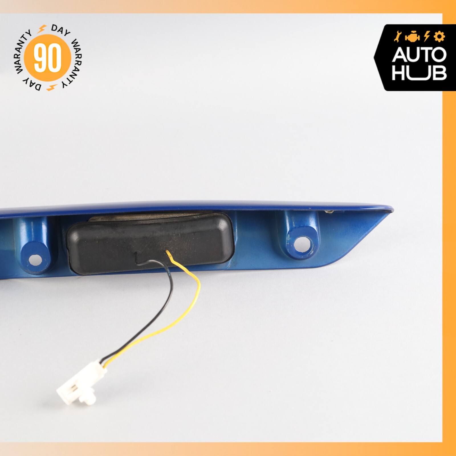 02-07 Maserati Coupe 4200 M138 Rear Trunk Lid Moulding Plate w/Lights OEM 67k