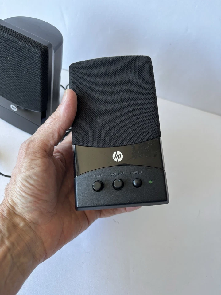 HP Mutimedia Speakers Model #UC-236 - Image 3 of 4
