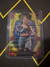 2023 Panini Select WWE Roxanne Perez Gold Wave 10/10