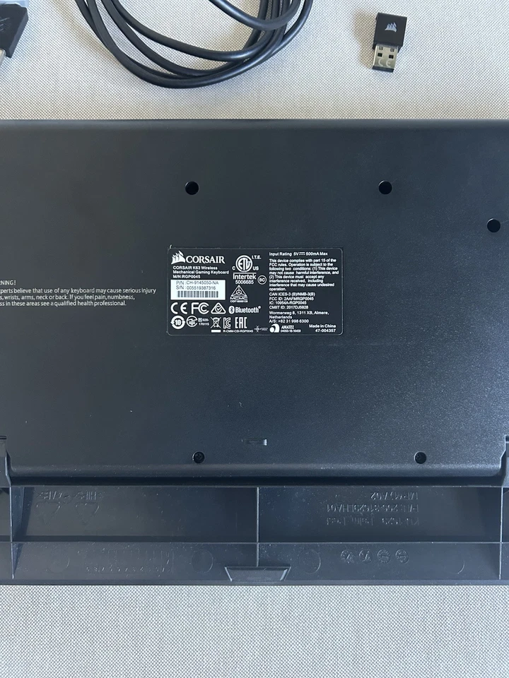 Corsair K63 Wireless Mechanical Keyboard preowned - Image 4 of 4