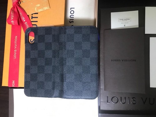 Authenticity guaranteed! Louis Vuitton Damier Graphite Ferio iPhoneX.Xs case - 第 7/12 張圖片
