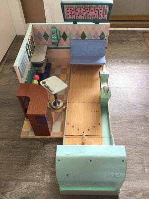 Our Generation Doll Bowling Alley Toy With Acsessories Lights And Sounds