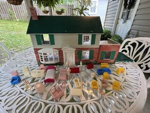 Marx Tin Dollhouse Vintage 1950s Two Story With Furniture & Family, Amazing Find