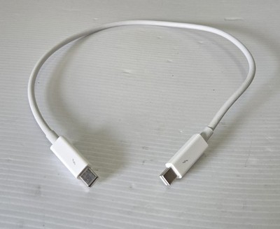 Genuine Apple Data Transfer Thunderbolt 2 TB2 Cable .5M