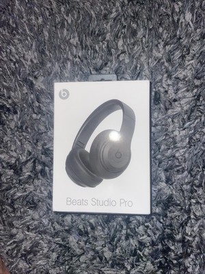 Black Beats Studio Pro
