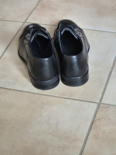 Herrenschuhe Größe 41, schmal, Klimasohle Schwarz Leder, neuwertig - Bild 4 von 14