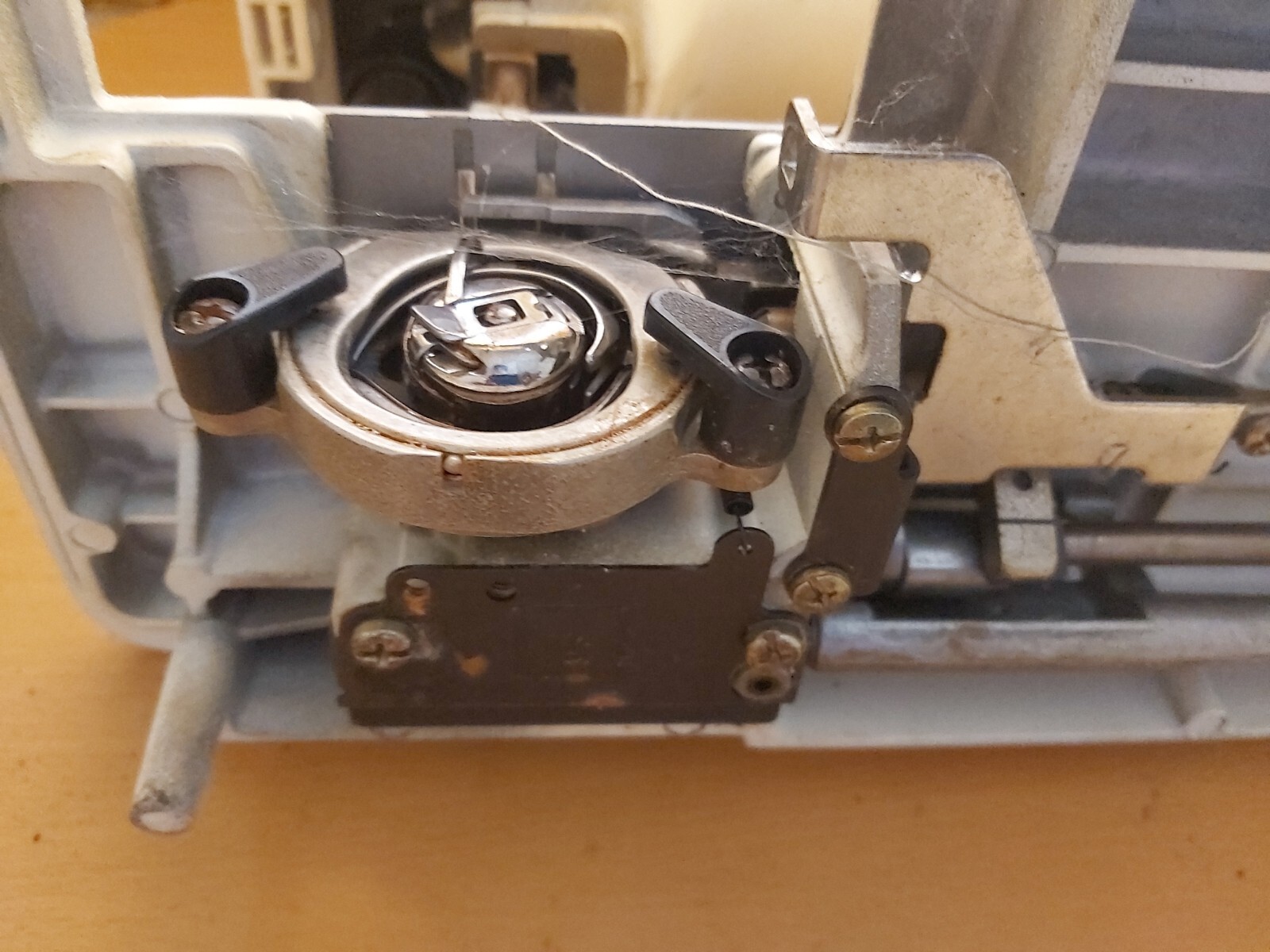 NEW HOME by Janome Sewing Machine for SPARES or REPAIR. UNTESTED eBay