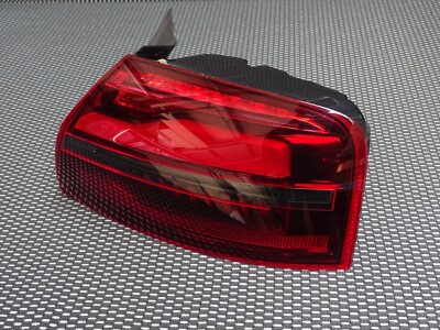Original Audi S8 Plus Rückleuchte Rücklicht Außen Rechts 4H0945096N