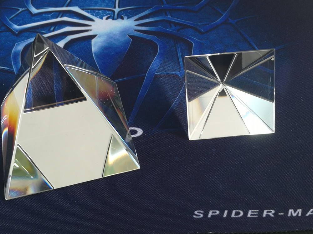 40-100mm Rainbow Optical Glass Crystal Pyramid Prism For