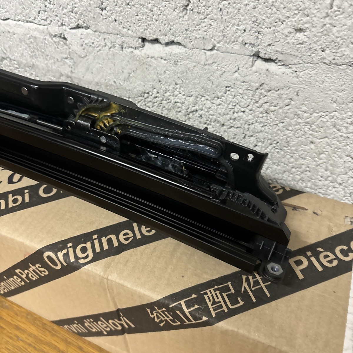 メル81707さま 04-07 Subaru Impreza WRX Sedan Sunroof Moonroof Sun Roof