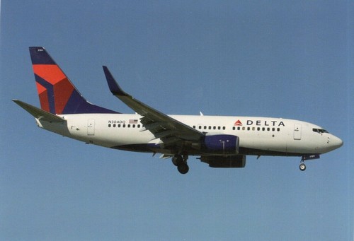 Tema Trasporti Aviazione - DELTA AIR LINES - Aerei lotto di 22 cartoline - DE20 - Foto 11 di 22