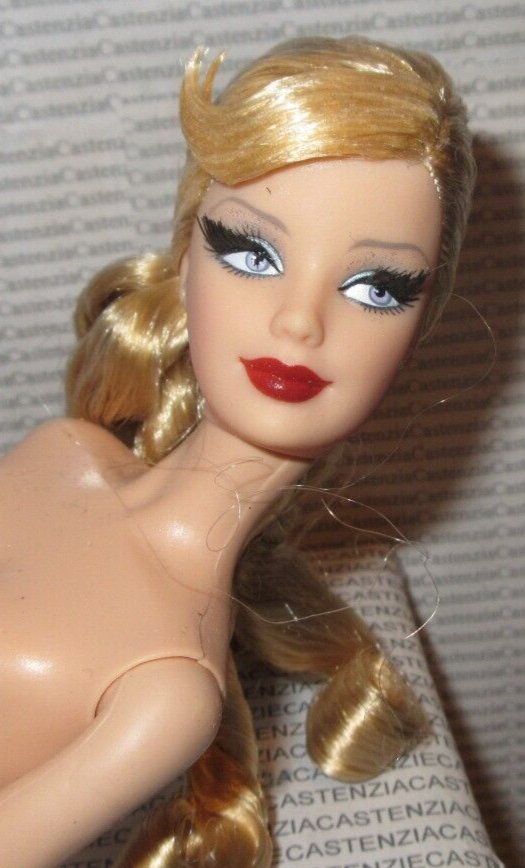 BARBIE Holifday Model Muse Body relookée OOAK