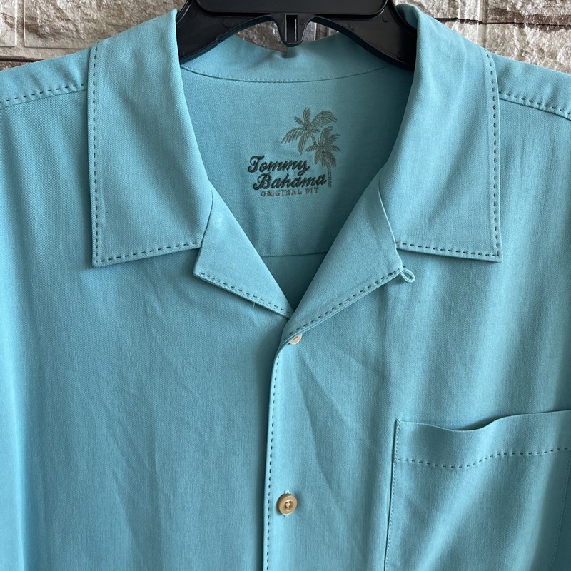 GORGEOUS Tommy Bahama Hawaiian Button Down Camp Shirt Mens Size L  Large Silk