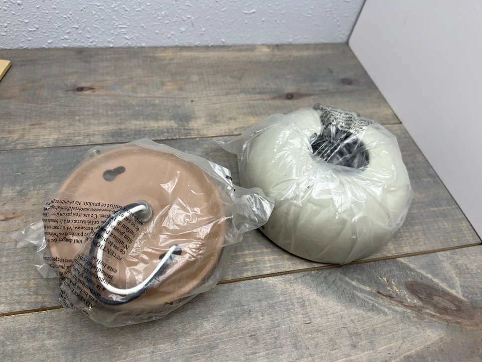 Hunter Baseball 44" Ceiling Fan Replacement attachment mounting plates - Image 2 of 2