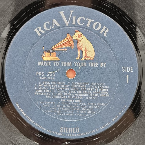 Music To Trim Your Tree By, RCA Victor – PRS-225 VG++ - Picture 3 of 6