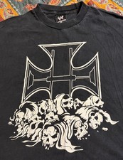 vintage 2005 WWE “TRIPLE H” (SKULLS) T-SHIRT ADULT XL extra large WRESTLING RARE