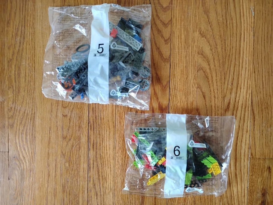 LEGO CITY - Volcano Exploration Base (60124) - NEW & Retired, NO BOX - Image 4 of 4