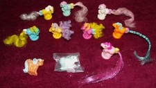 8 VINTAGE 1989 HASBRO MY LITTLE PONY PETITE 1-1/4 PONIES - PLUS 2 CHARMS.