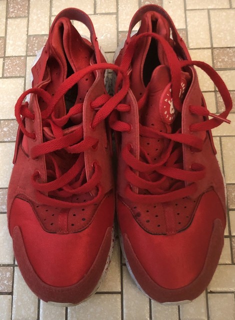 nike huarache red snake