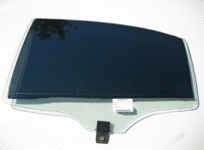 Mercedes-Benz  A2217301718 43R-00257 Triplex glass - double rear left door S-...