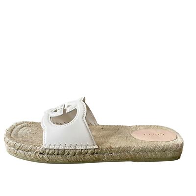 【GUCCI 】Interlocking G Cut-Out Flip-Flop Sandals WHITE Women's Interlocking G slide sandal in white rubber | GUCCI® US