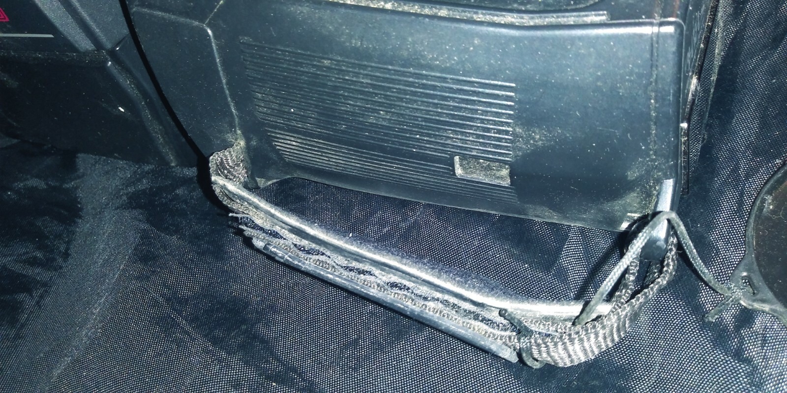 Magnavox Camcorder VHS HQ CCD Model {Blank Tape Included} With Carry